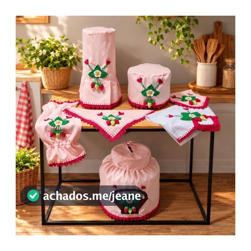 kit com jogo de cozinha 7 peças completo com barrado de crochê e frutinha e legume 3D em crochê modelo morango