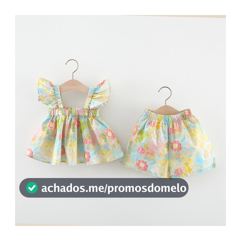 Summer New Baby Set Pequeno Conjunto De Manga Voadora Top + Shorts Girl Duas Peças Para Crianças (0-3 Anos De Idade)
