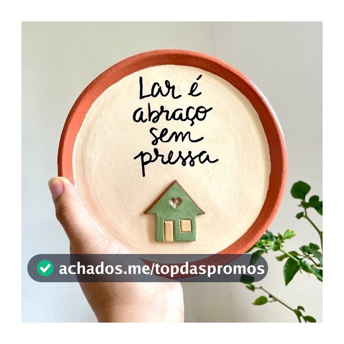 Prato de parede artesanal | 18 cm | Edição limitada | casinha 3D | Lar é abraço sem pressa | o amor faz da casa um lar
