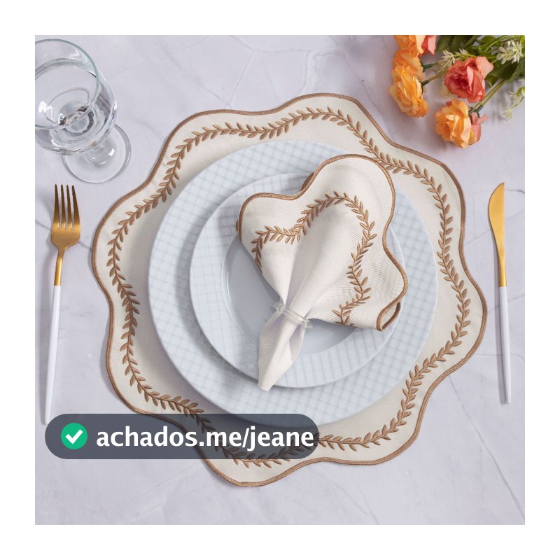 "Kit Americano 4 Peças: Sousplats e Guardanapos - Eleve a Elegância da Sua Mesa de 2 Lugares!