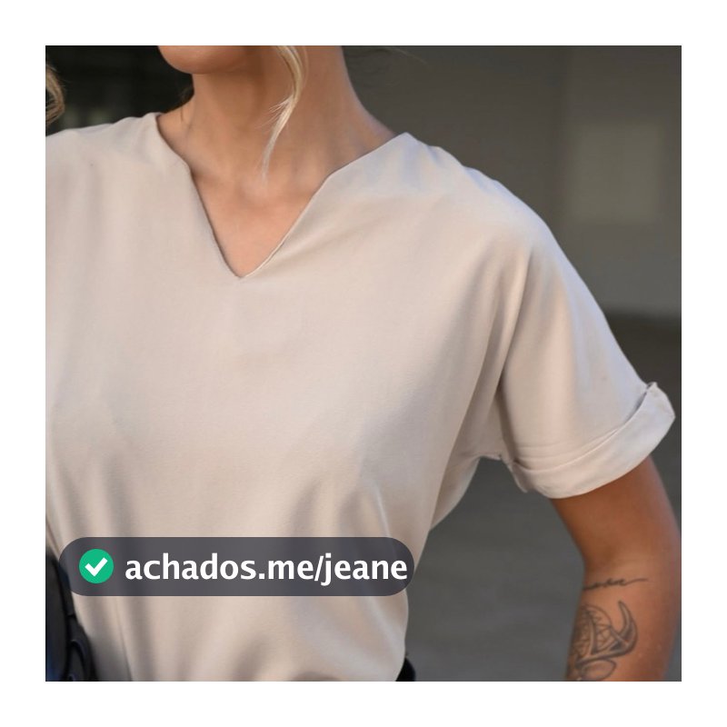 Blusa Feminina Moda Evangeliva Social Tendência Detalhe em V Manga Dobrada Estilosa Promoção