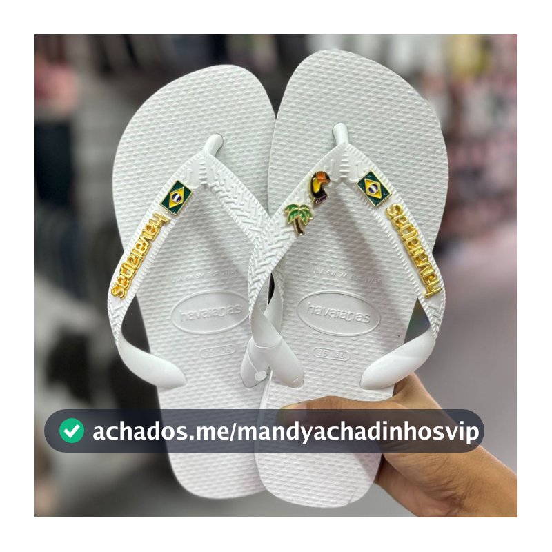 CHINELO HAVAIANAS TOP + PINGENTES - ORIGINAL