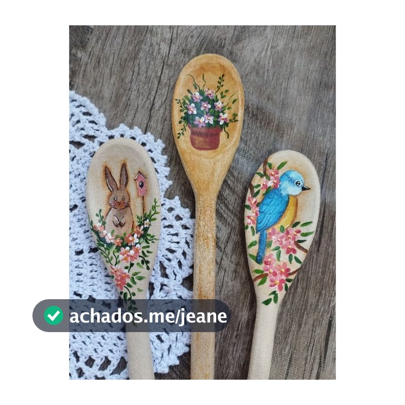 kit com três colheres de madeira pintadas a mão (coelho, vaso e passarinho)
