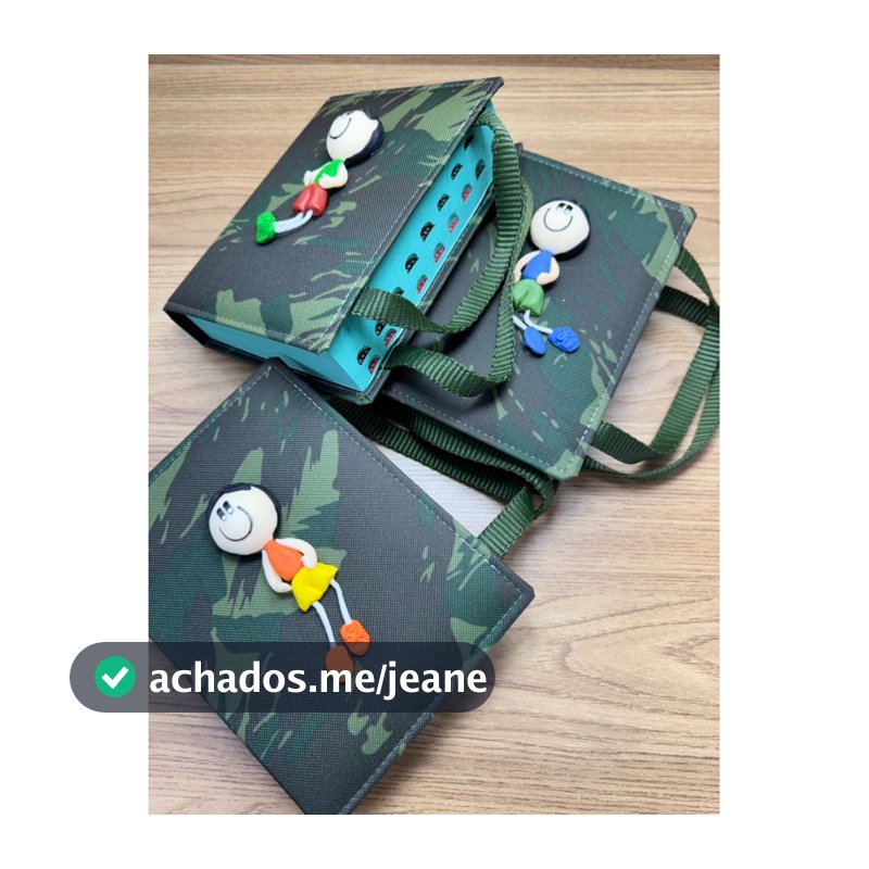 Bíblia Infantil Exército com Boneco e Alça