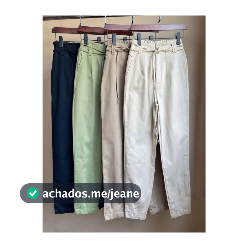 Calça cenoura sarja de alfaiataria com detalhes   , detalhes de elástico na atrás