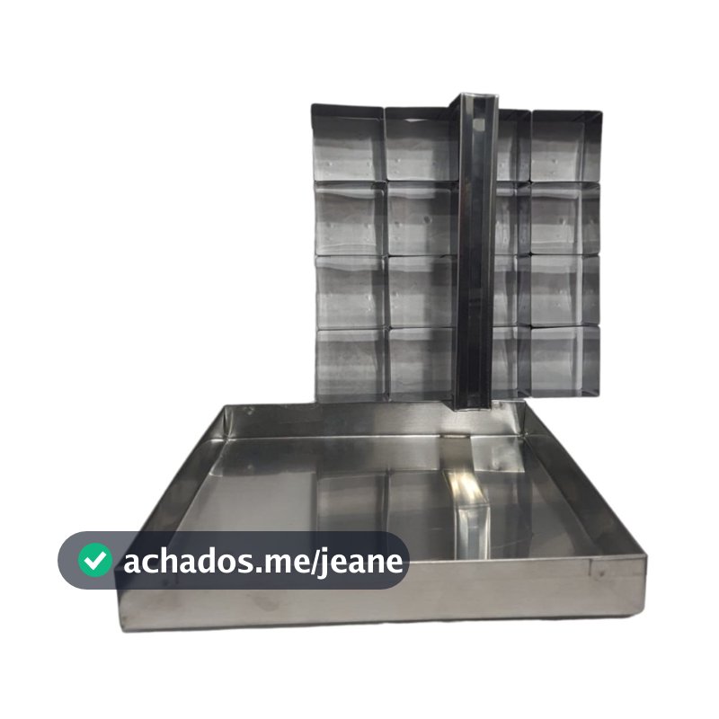 Forma de Brownie Quadrada 25x25x3 + Cortador com 16 cavidades (6cm) - MajuFormas