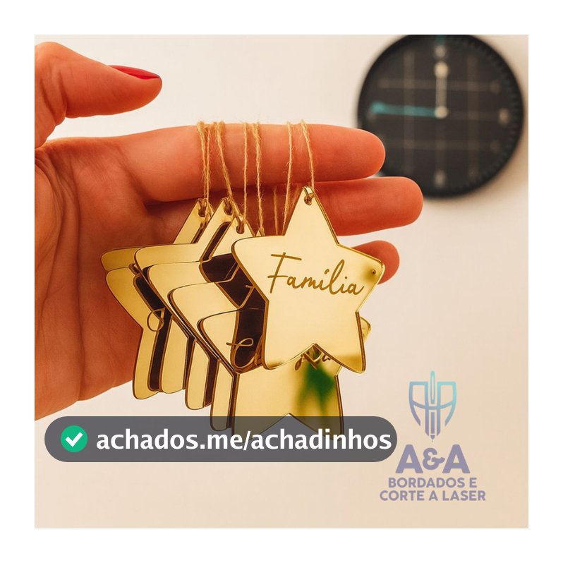 Kit 8 Enfeites de Natal Acrílico Espelhado – Estrelas com Palavras Gravadas e Cordão Decorativo (6cm)